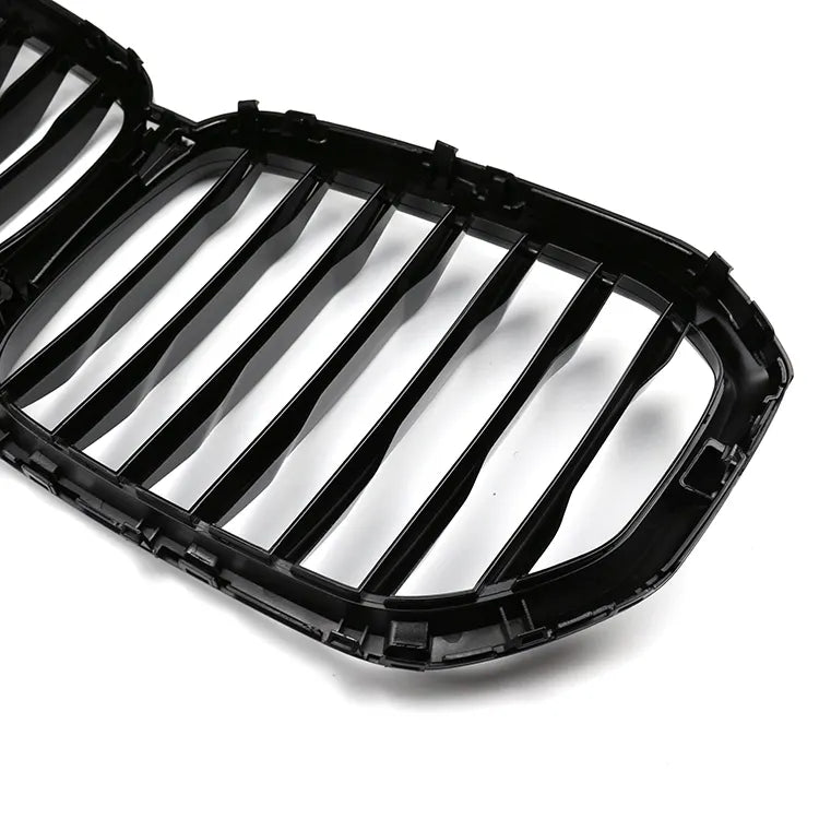 BMW grill X5 G05 blank svart