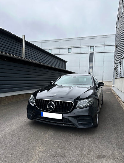 Mercedes grill GT R E-klass blanksvart